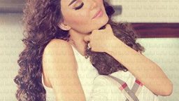<b>2. </b>Latest photos for Cyrine Abdelnour and her daughter