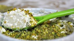 <b>4. </b>تعرف على طريقة تحضير الحلو اللبناني المشهور ليالي لبنان