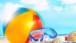 <b>3. </b>Hot Summer Wallpapers