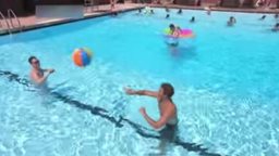 <b>2. </b>Secret of magic trick of walking on water revealed!