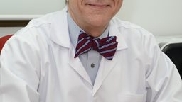 <b>3. </b>"المواساة الجديد" ينظم مؤتمرا دوليا للمساهمة في تطوير طب الأسنان بالكويت