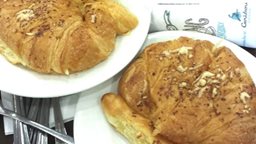 <b>4. </b>فطور في مقهى كاريبو فرع المطار