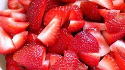 <b>5. </b>How to get rid of oily hair problem naturally