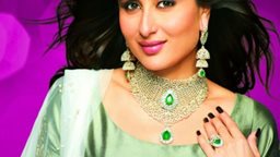 <b>1. </b>Kareena Kapur in Kuwait for the opening of Malabar's new Showroom