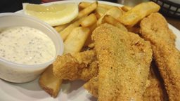 <b>5. </b>Great Lunch at Texas Road House