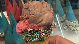 <b>3. </b>Ice Cream Gelato at Lino's Coffee