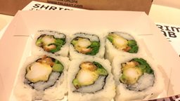 <b>2. </b>Best Sushi from Finger Sushi