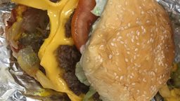 <b>3. </b>Five Guys Restaurant Amazing Burger