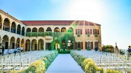 <b>4. </b>Chateau Rweiss Best Wedding Shots