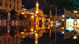 <b>3. </b>10 Beautiful Photos from Downtown Beirut