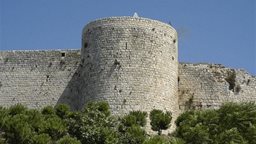 <b>3. </b>تاريخ وحقائق عن قصر تبنين في جنوب لبنان