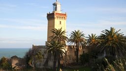 <b>4. </b>المغرب: رحلة إلى مدينة طنجة المغربية عروس الشمال