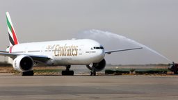 <b>4. </b>Emirates unveils its ‘Gamechanger’ Boeing 777 in Kuwait