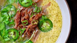 <b>1. </b>How to Prepare Simple Egg Drop Soup