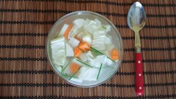 <b>1. </b>مكونات وطريقة تحضير الكيمتشي من المطبخ الكوري