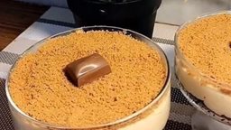 <b>3. </b>حلى كاسات الأوريو السهلة والبسيطة