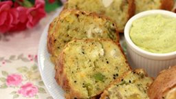 <b>5. </b>طريقة تحضير الكيكة المالحة والصوص الخاصة بها