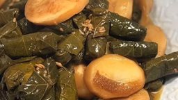 <b>5. </b>وصفة ورق عنب بالزيت لذيذ وناطع