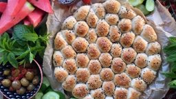 <b>5. </b>How to prepare Olive-stuffed Honeycomb