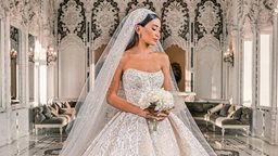 <b>2. </b>Details of Jessica Azar's Royal Wedding