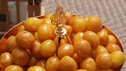 <b>2. </b>مقادير دقيقة وطريقة لذيذة لتحضير حلى اللقيمات