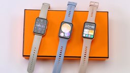 <b>4. </b>Top stylish smartwatch to get this summer starting at KD 46.900: 
HUAWEI WATCH FIT 2 is the best pick!