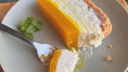 <b>5. </b>Qamar Al Din No Bake Cheesecake Recipe