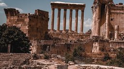 <b>5. </b>تعرّف على مدينة بعلبك اللبنانية الموجودة في قلب سهل البقاع