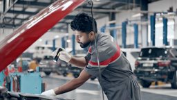 <b>2. </b>Nissan Al Babtain elevates engine performance and protection