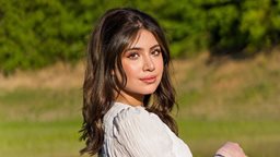 <b>1. </b>ما لا تعرفه عن شهيرة السوشيال ميديا قمر الطائي
