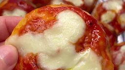 <b>3. </b>How to Prepare Instant Oven Mini Pizzas at Home