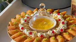 <b>3. </b>طريقة للقطايف ممكن تسووها محشية ومقلية وممكن عصافيري بالقشطة