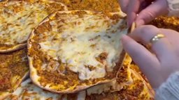 <b>5. </b>مكونات عجينة لحم بعجين والحشو الخاص فيها