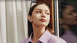 <b>5. </b>What Makes HUAWEI FreeClip C-bridge Design a Truly Groundbreaking Feature?