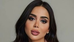 <b>4. </b>Photos of Lebanese Participant Douaa from "Qesma W Naseeb"