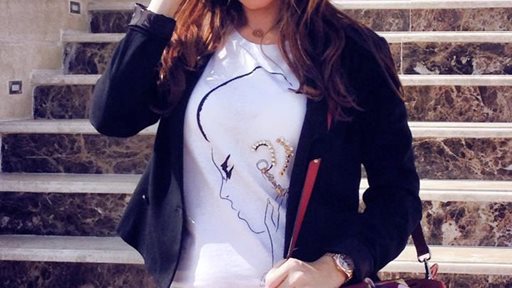 الفنانة اللبنانية يارا في الكويت