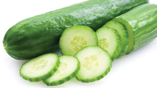 علاقة الخيار برائحة الفم