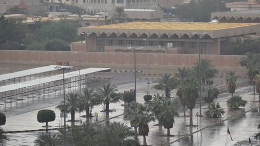 صباح ممطر في الكويت