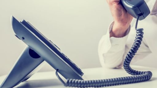 احذر مكالمات هاتفية توهمك بأنك ربحت جائزة