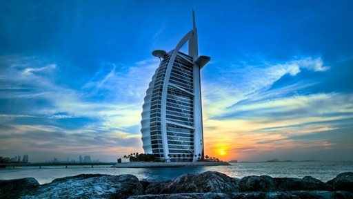 برج العرب جميرا ... الأول عالميا بين الفنادق الأكثر متابعة على صفحات التواصل الاجتماعي