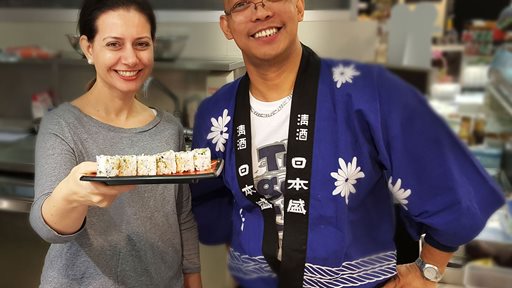 مركز سلطان يستضيف عروضاً للطهي لمحبي المطبخ الياباني العريق