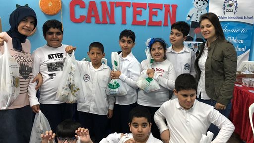 مركز سلطان يستضيف طلاب مدرسة الأطفال المبدعين العالمية في تجربة تسوق حقيقة