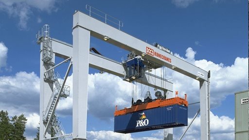 Konecranes puts the battery in big container handling machines