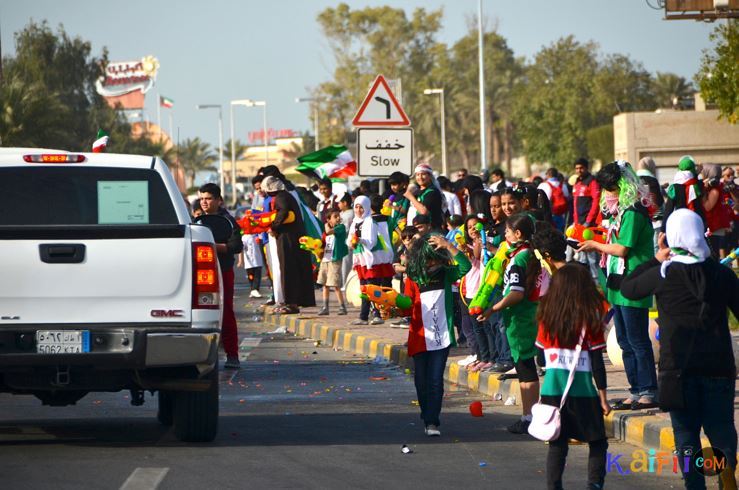 اجواء الاحتفالات بالعيد الوطني ... تصوير مدونة كيفي