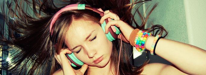 Does wearing headphones really increase bacteria in the ear?