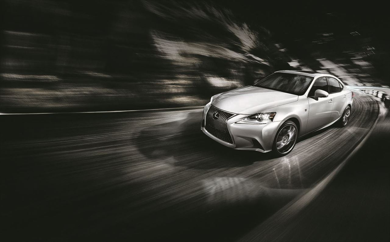 Lexus Registers Steady Growth in Middle East Luxury Segment For a 19% Sales Increase in 2013