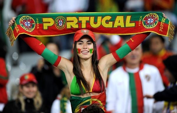 Hot ladies that set 2014 Brazilian World Cup on fire
