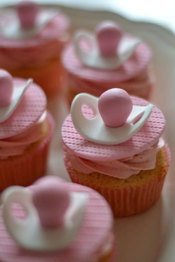 Cute cupcake ideas for a baby shower