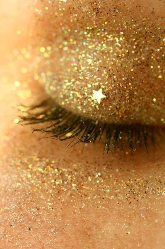 Glamorous Sparkling makeup