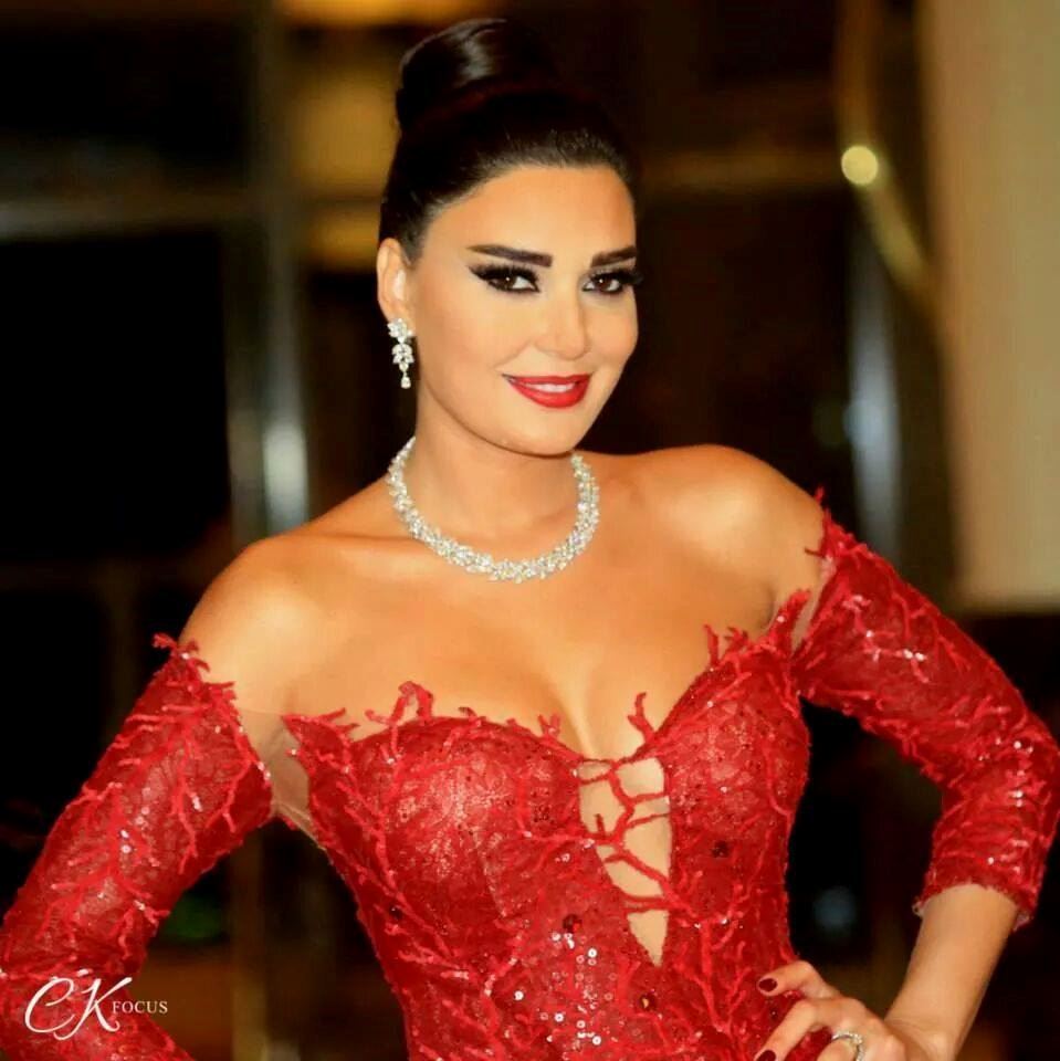 Cyrine Abdelnour's magnificent look in the Murex D'Or